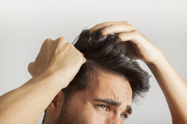 O que é bom para a queda de cabelo?