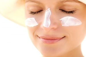 Conheça o melhor protetor solar para pele sensível