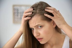 Hormônios e queda de cabelo: conheça a relação