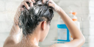 Detergente no cabelo: a verdade que não contaram a você